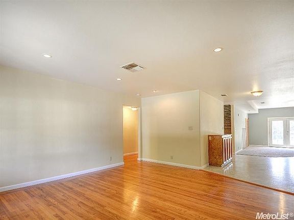 4th image of 6508 18th Ave