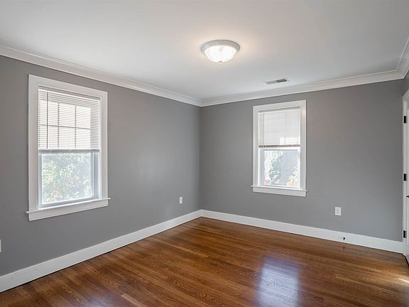 landlord_unit_photo_62827369_13