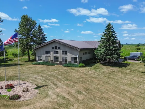 13700 13th St NW, Spicer, MN 56288