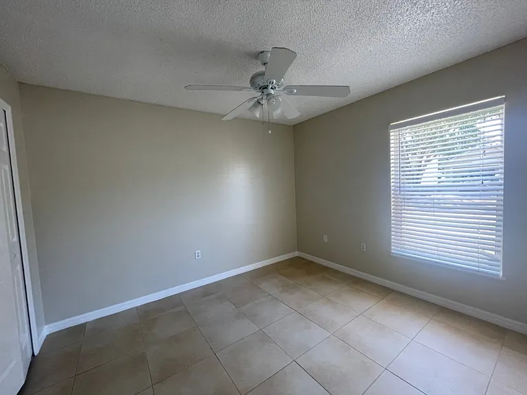 4312 Iveyglen Ave — Photo 13