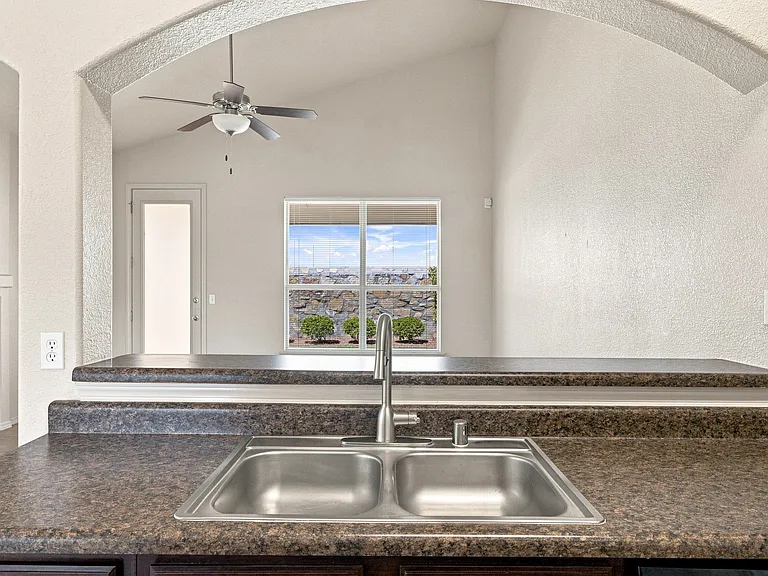 1337 Fito Hernandez St — Photo 11