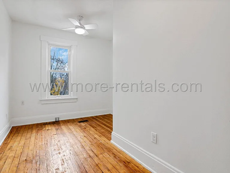 634 E Mithoff St — Photo 15