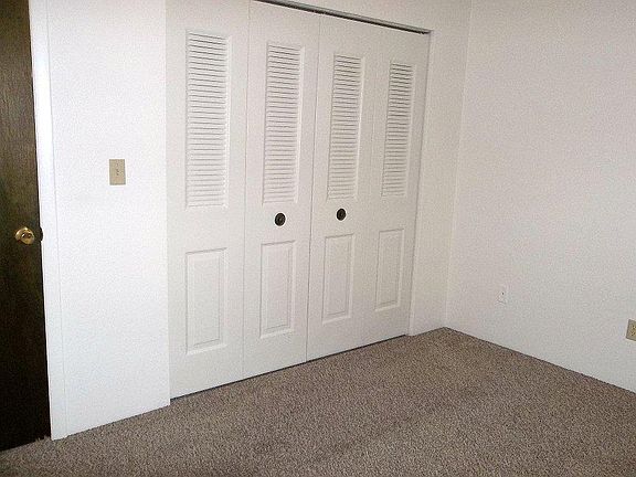 5th image of 2717 W 22nd St APT 2