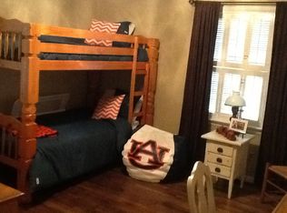395 Cary Dr, Auburn, AL 36830