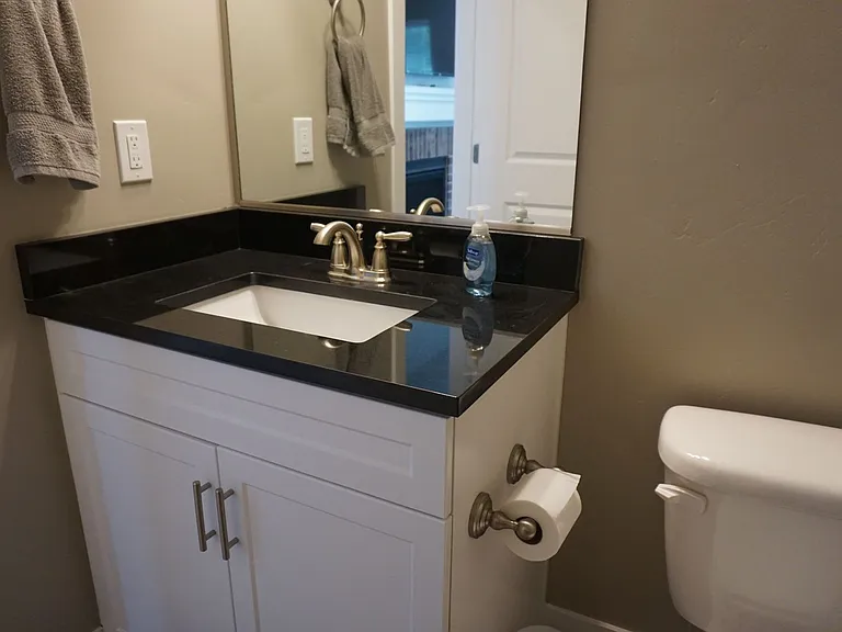 719 E Ryder Park Ln — Photo 9