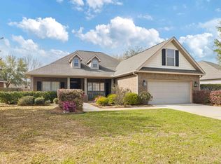 337 Mango Ln, Freeport, FL 32439