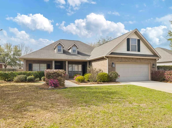 337 Mango Ln, Freeport, FL 32439