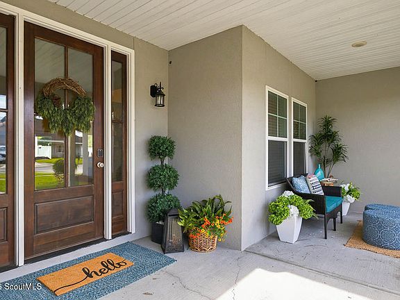 4th image of 155 Wellington Pl