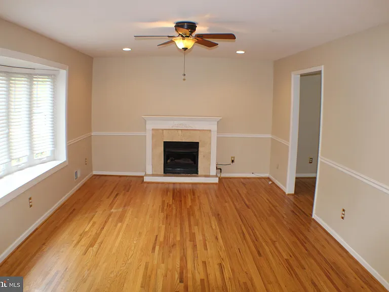 7012 Galgate Dr — Photo 2