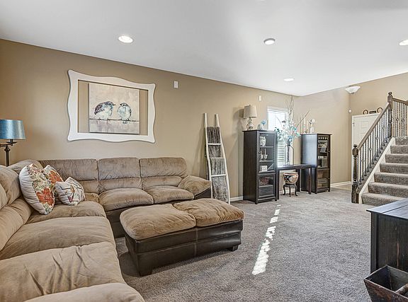5th image of 257 Wild Meadow Ln