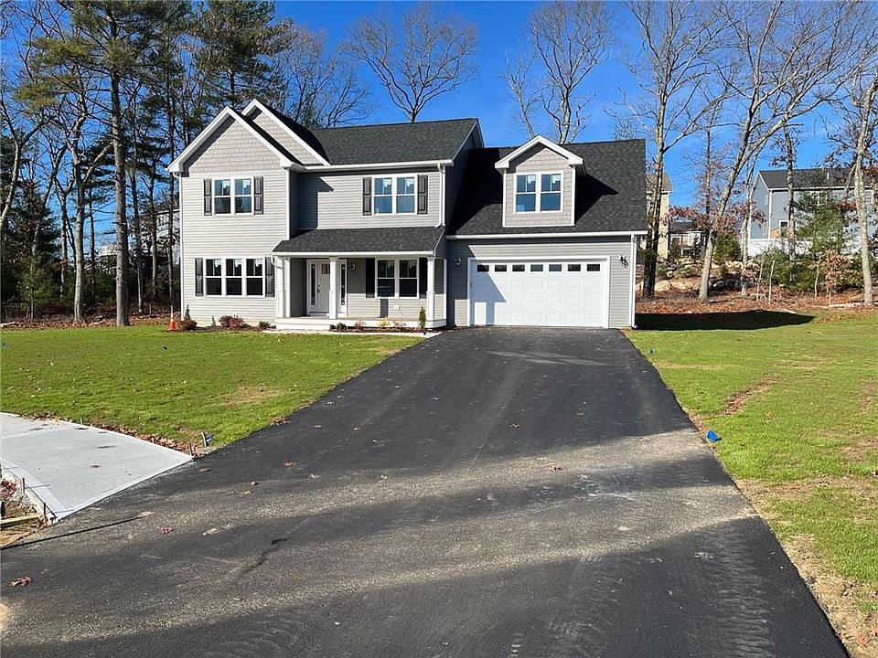 1st image of 6 Hillcrest Dr