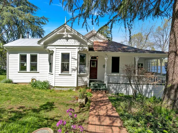 55 Nickerson St, Sutter Creek, CA 95685