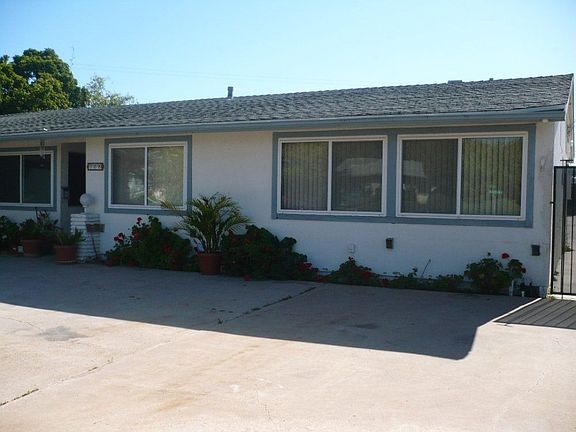 5th image of 308 Lantana St