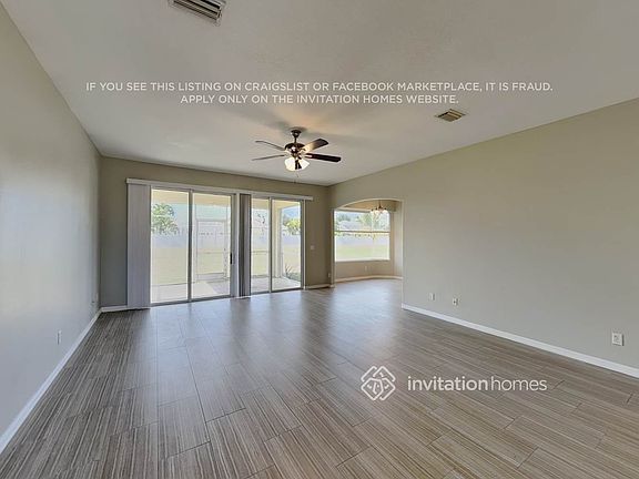 4th image of 2529 Pan American Blvd