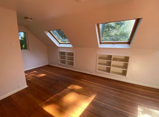 6536 21st Ave SW, Seattle, WA 98106