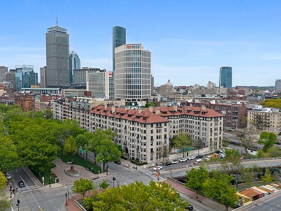 4th image of 416 Commonwealth Ave #314