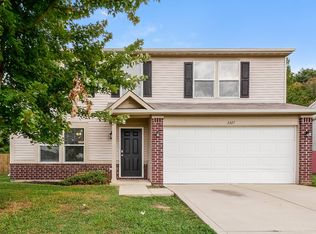3327 Grove Berry Ln, Indianapolis, IN 46239