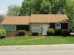 157 Meadowbrook Dr, Bethel Park, PA 15102