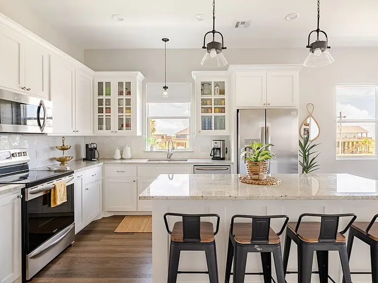 1/2 Johnson Crawford Cir E — Photo 4