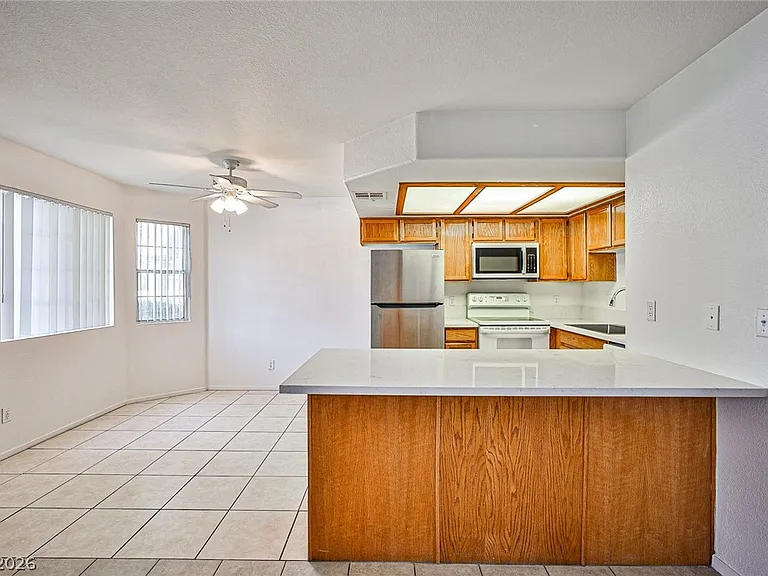 8410 Eldora Ave #1020 — Photo 3
