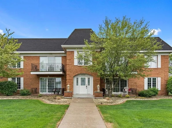 1724 Camellia Dr APT F1, Munster, IN 46321