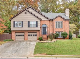 3455 Pierce Arrow Cir, Suwanee, GA 30024