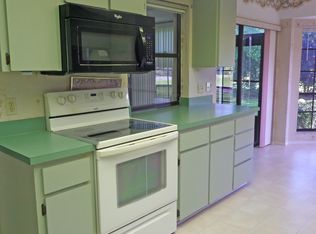 2600 Hidden Pines Dr, Spring Hill, FL 34606