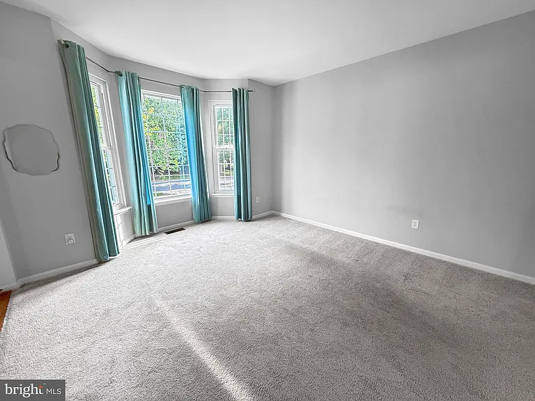 12519 Royal Crown Dr — Photo 22