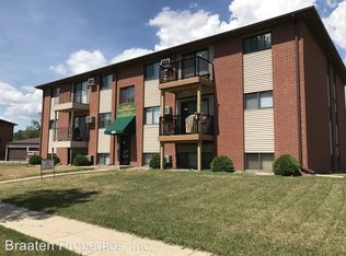 1141 Prairie Pkwy APT 10, West Fargo, ND 58078