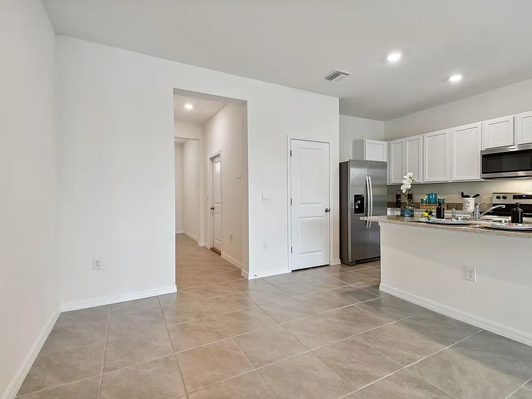 32935 Regent Canal St — Photo 21