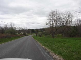 60 Palmer Rd, East Greenbush, NY 12061