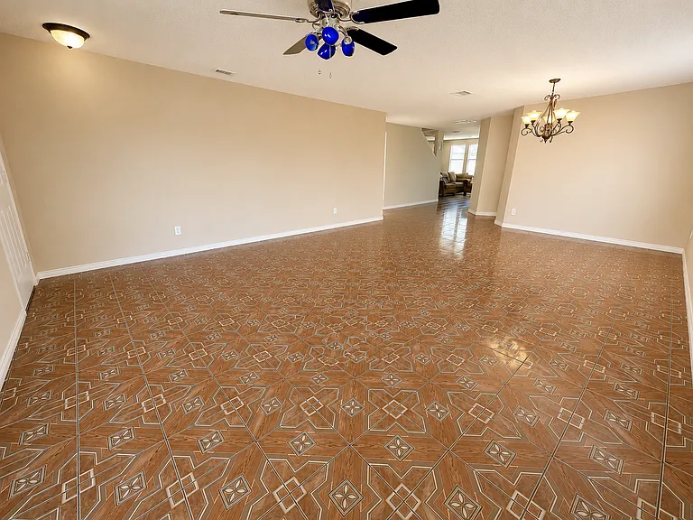 511 Travis Ranch Trl — Photo 6