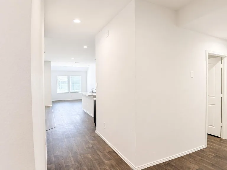21610 Violet Ridge Rd — Photo 12