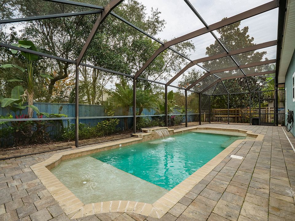1st image of 712 Toria Ln