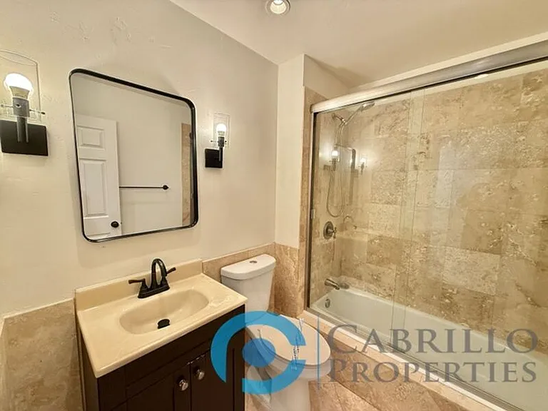 2828 Famosa Blvd #102 — Photo 4