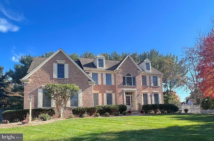 1st image of 3 Tyndale Ct