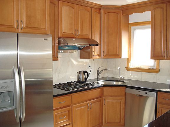 4th image of 26 Fairfield Ln