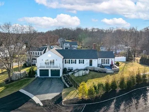 10 Windy Hill Rd, Cohasset, MA 02025