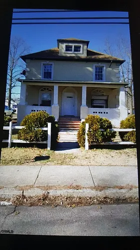 748 S East Ave #1 Photo 1