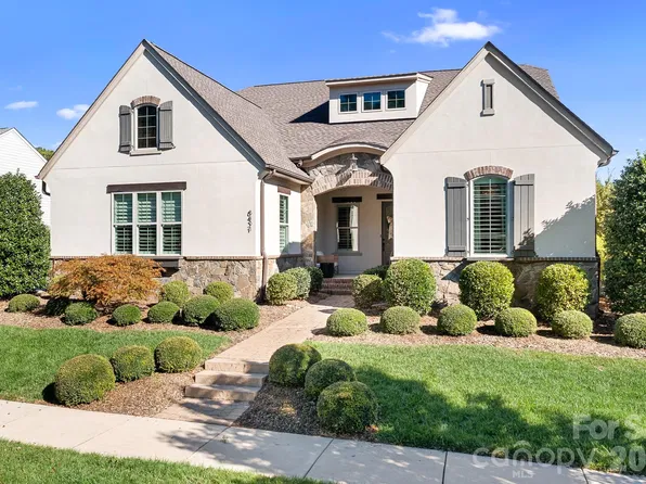 8431 Bassinger Dr, Huntersville, NC 28078