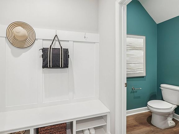 7th image of this home