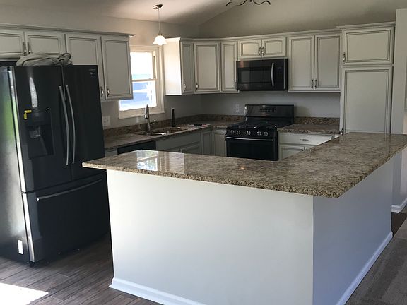 3rd image of 1943 Hope Haven Dr