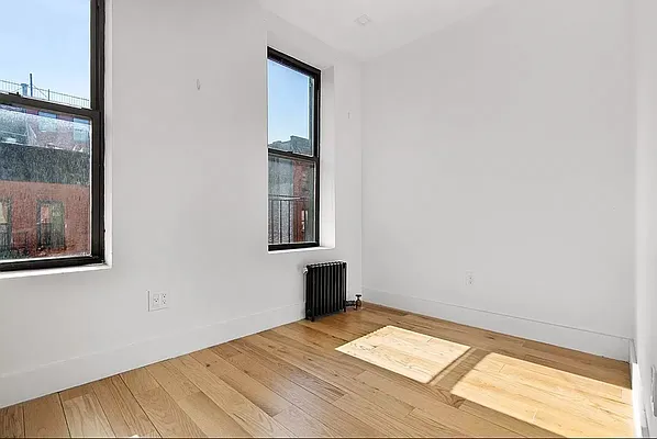 Rented by REAL New York | media 3