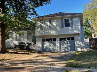 16604 W 147th St, Olathe, KS 66062