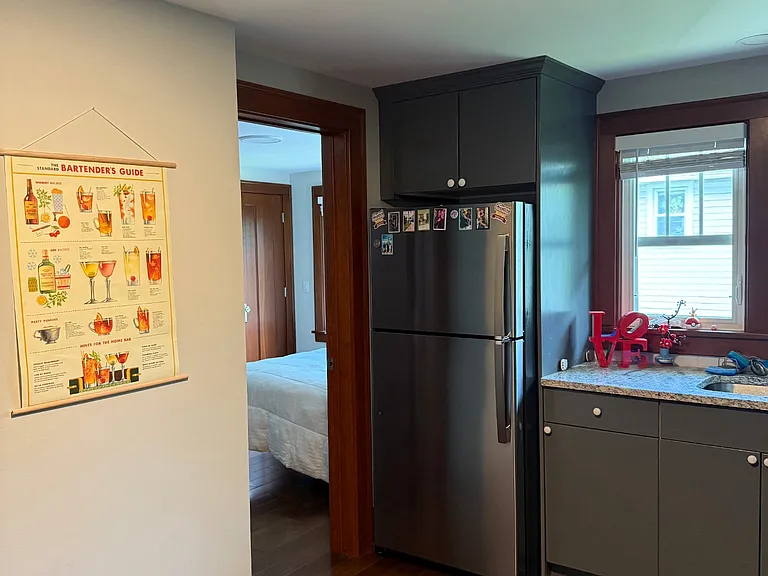 209 East Ave #2 — Photo 16
