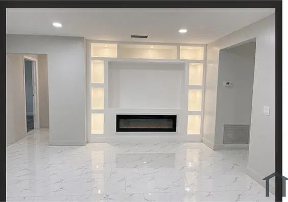 4 bed, $4,200 — Photo 2