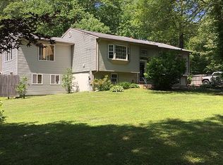 26 Ortega Dr, Preston, CT 06365