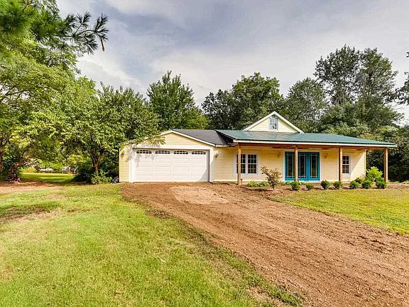 2nd image of 10601 Hillview Dr