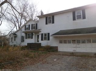 7570 Clay St, Thompson, OH 44086