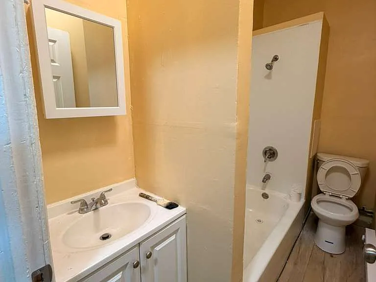 436 Clinton Ave #2 — Photo 23